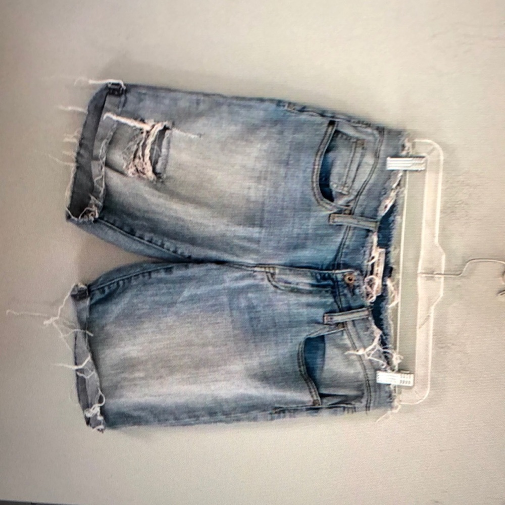 Mel rose and market boyfriend distressed denim Bermuda length jean